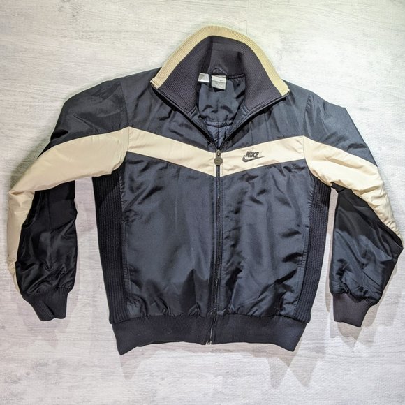 Nike Other - Nike jacket (E40) *MAKE AN OFFER*